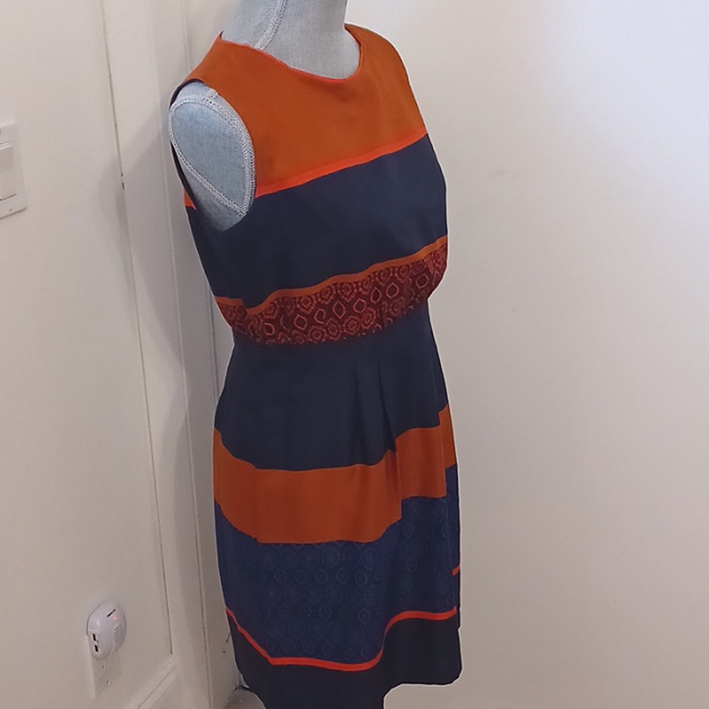 Loft Petite Ladies Sheath Multi-Color Polyester LIned Rust Navy EUC 4